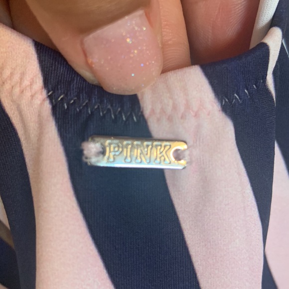 NWT-VS Pink Palm print keyhole one piece L - Picture 4 of 9